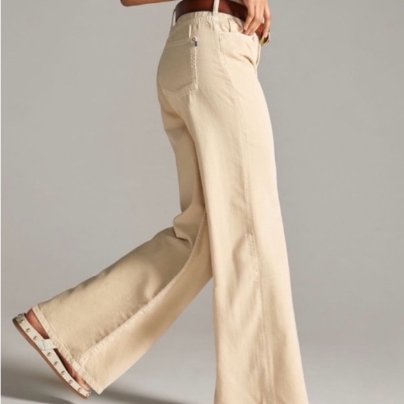 Pilcro Women's Cream Wide-Leg Jeans - Picture 2 of 10